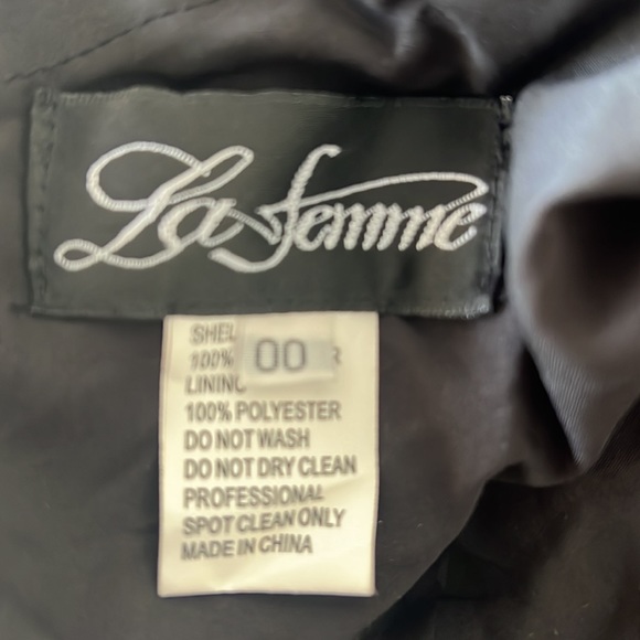 LA FEMME Black Flutter Slit Trumpet Gown size 00 - Picture 9 of 10